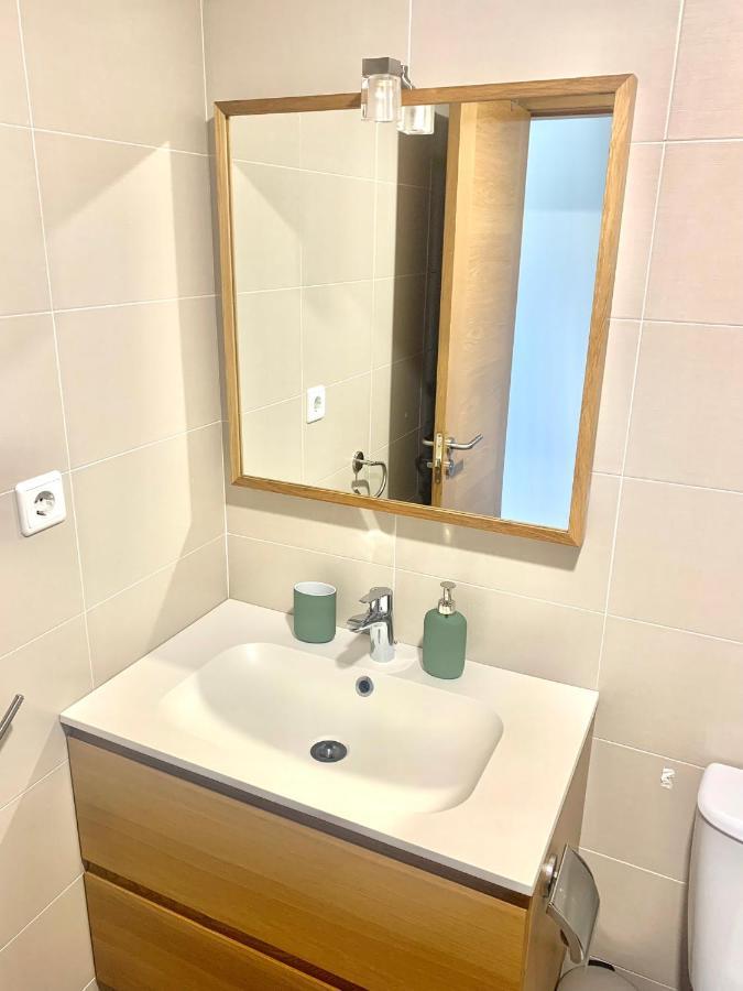 Ferienwohnung Casa Ferreiros. Parking Y Wifi Incluidos! Gijón Exterior foto