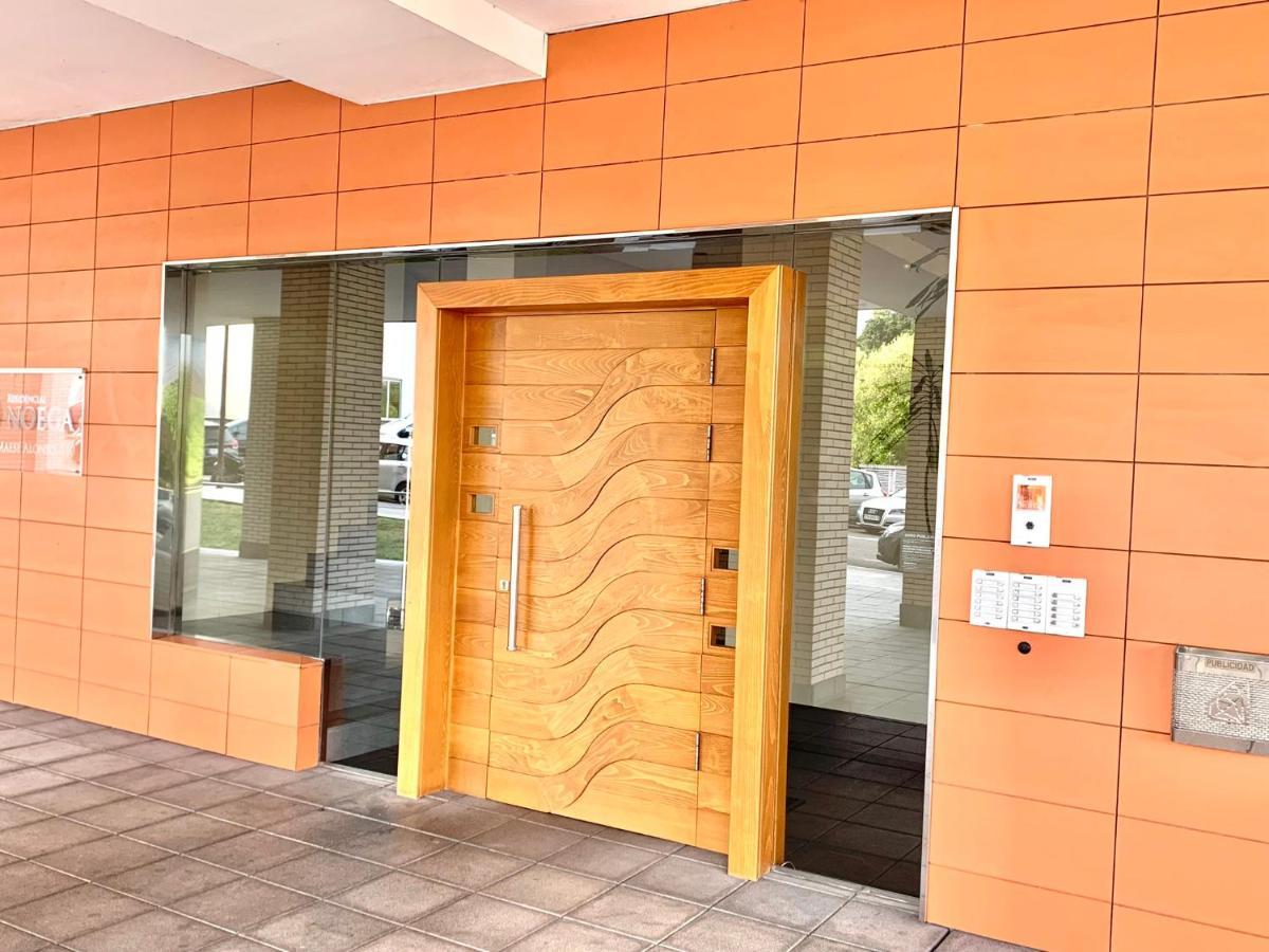 Ferienwohnung Casa Ferreiros. Parking Y Wifi Incluidos! Gijón Exterior foto