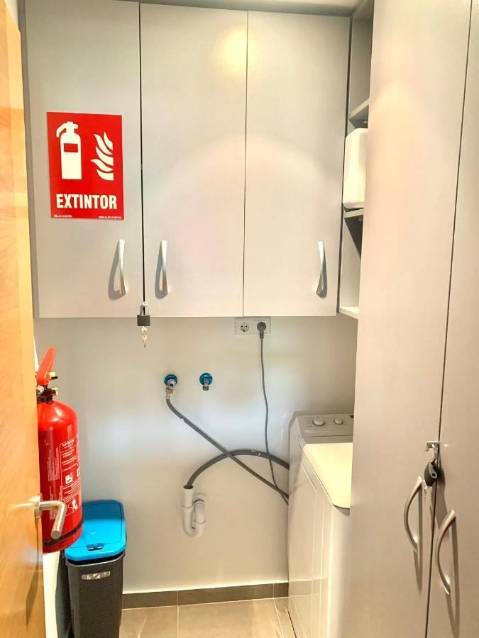 Ferienwohnung Casa Ferreiros. Parking Y Wifi Incluidos! Gijón Exterior foto