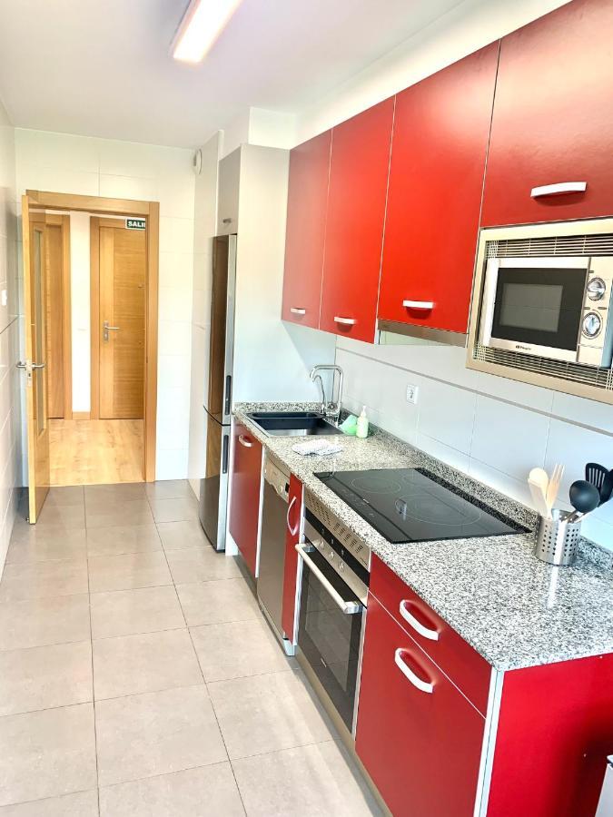 Ferienwohnung Casa Ferreiros. Parking Y Wifi Incluidos! Gijón Exterior foto